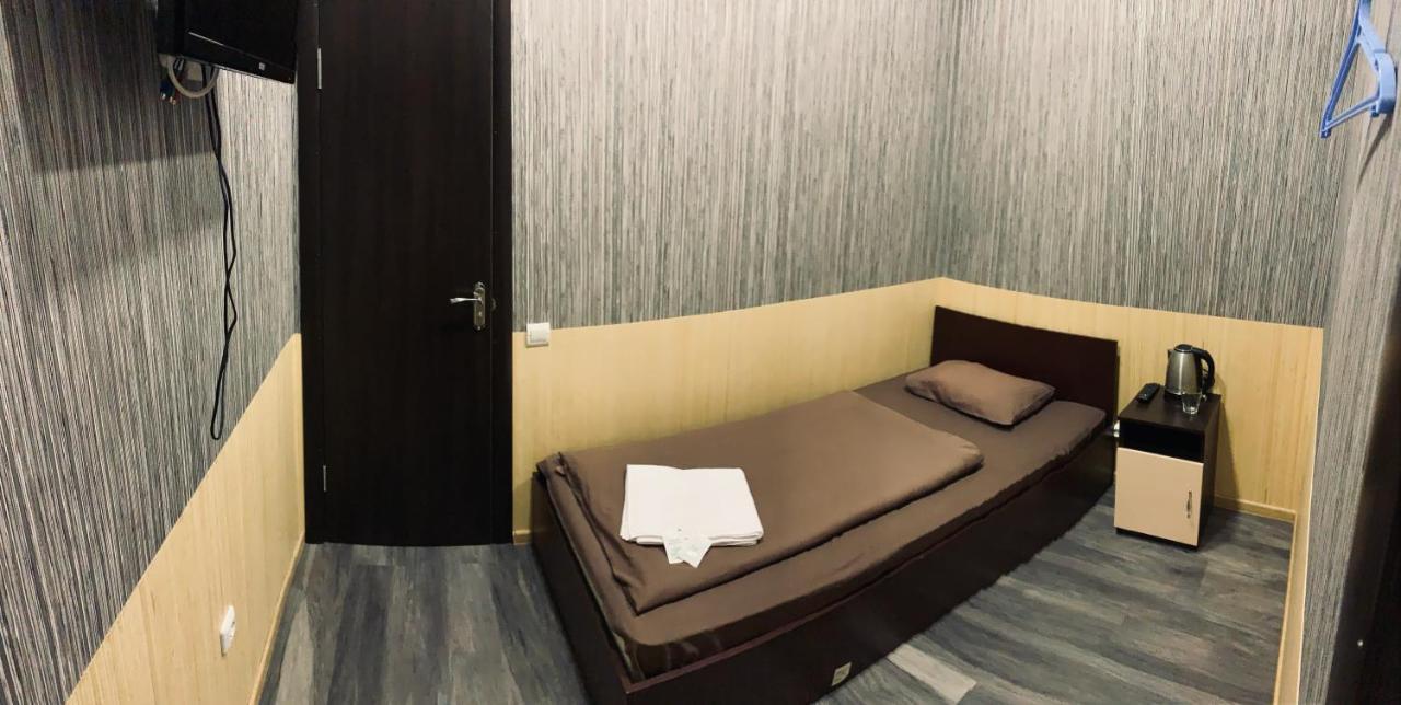 Uno Apart Hotel Kiev Exterior foto