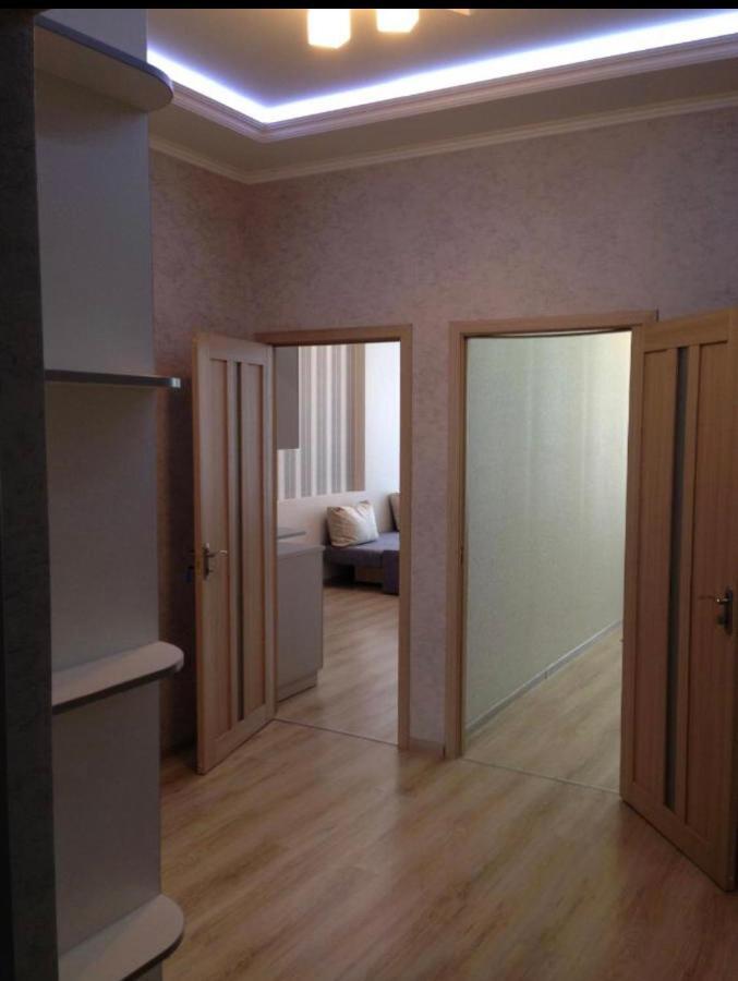 Uno Apart Hotel Kiev Exterior foto